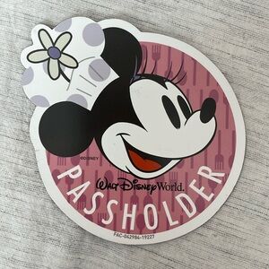 Chef Minnie mouse annual passholder magnet